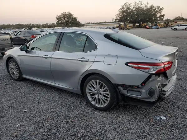 4T1F11AK5LU920115 2020 TOYOTA CAMRY - Image 2