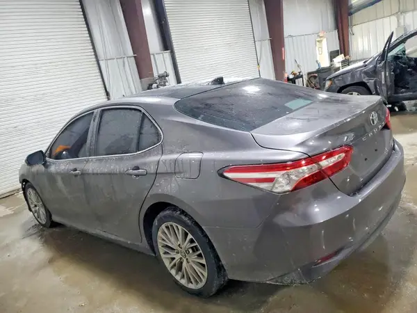 4T1F11AK5LU994795 2020 TOYOTA CAMRY - Image 2