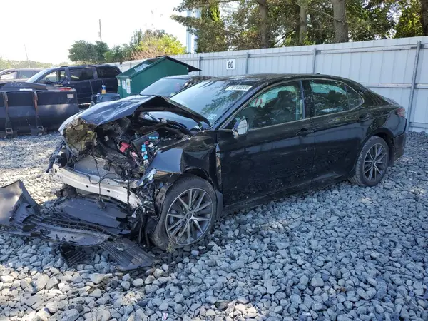 4T1F11AK5MU538412 2021 TOYOTA CAMRY - Image 1