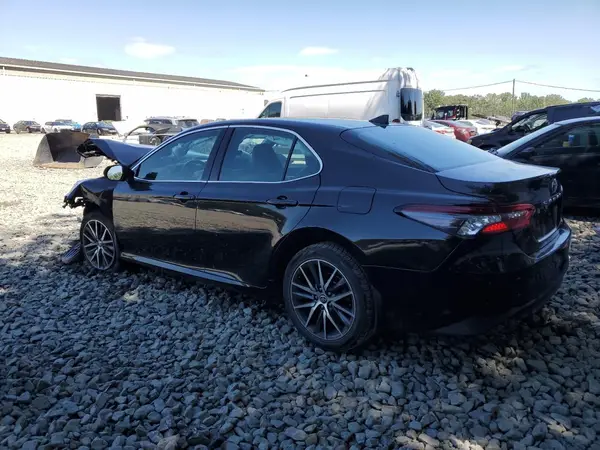4T1F11AK5MU538412 2021 TOYOTA CAMRY - Image 2
