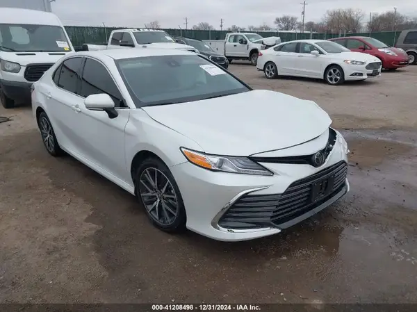 4T1F11AK5RU846123 2024 TOYOTA CAMRY - Image 1