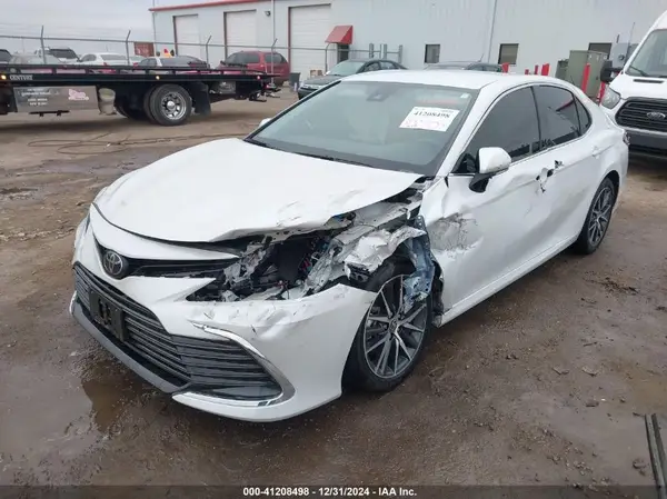 4T1F11AK5RU846123 2024 TOYOTA CAMRY - Image 2