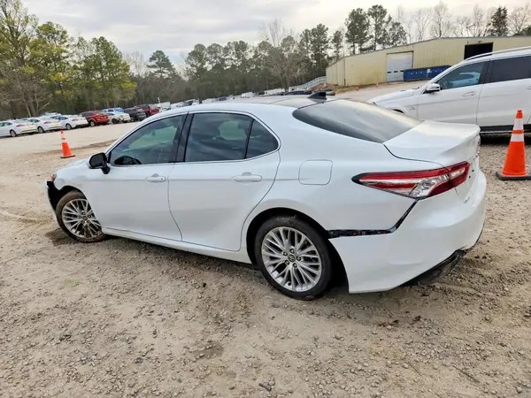 4T1F11AK6LU312300 2020 TOYOTA CAMRY - Image 2