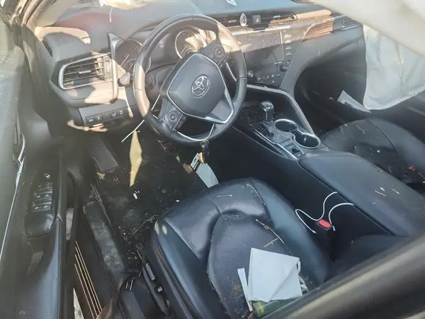4T1F11AK6LU889649 2020 TOYOTA CAMRY - Image 8