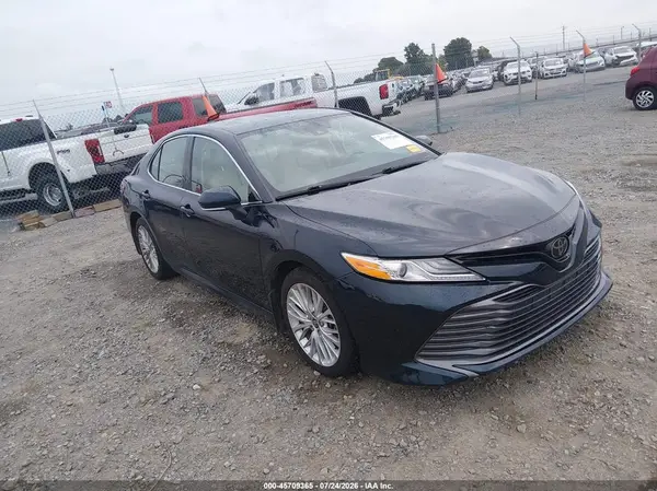 4T1F11AK6LU993946 2020 TOYOTA CAMRY - Image 1