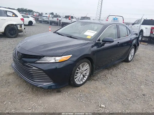 4T1F11AK6LU993946 2020 TOYOTA CAMRY - Image 2