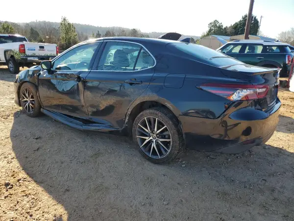 4T1F11AK6MU469889 2021 TOYOTA CAMRY - Image 2