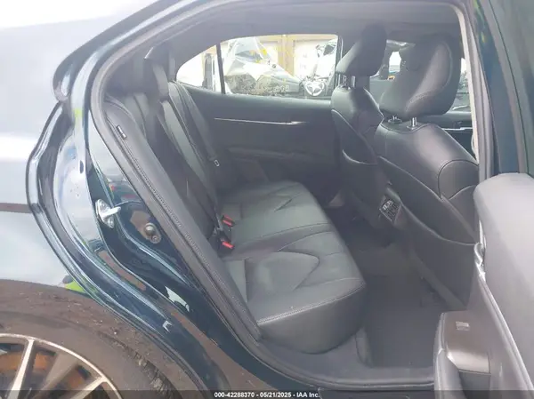 4T1F11AK6MU591135 2021 TOYOTA CAMRY - Image 8