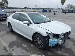 4T1F11AK6NU044951 2022 TOYOTA CAMRY
