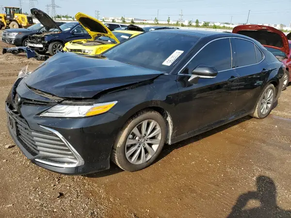 4T1F11AK6PU159844 2023 TOYOTA CAMRY - Image 1
