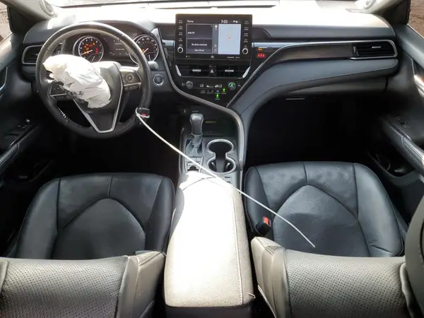 4T1F11AK6PU159844 2023 TOYOTA CAMRY - Image 8