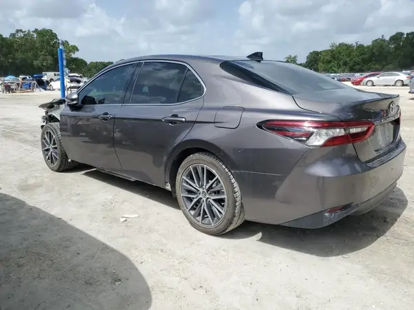 4T1F11AK6PU723749 2023 TOYOTA CAMRY - Image 2