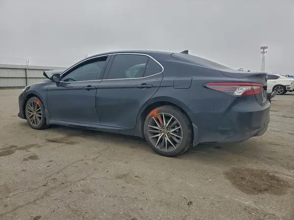 4T1F11AK6PU733133 2023 TOYOTA CAMRY - Image 2