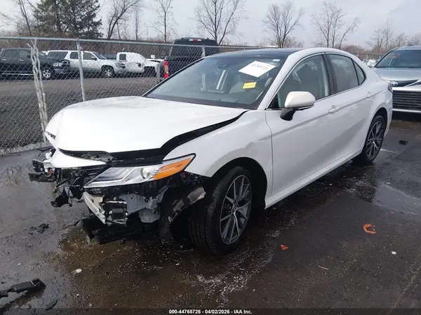 4T1F11AK6PU741278 2023 TOYOTA CAMRY - Image 2