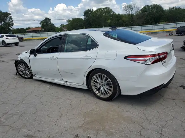 4T1F11AK7LU394845 2020 TOYOTA CAMRY - Image 2