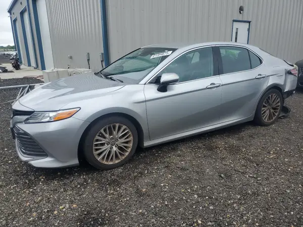 4T1F11AK7LU963225 2020 TOYOTA CAMRY - Image 1