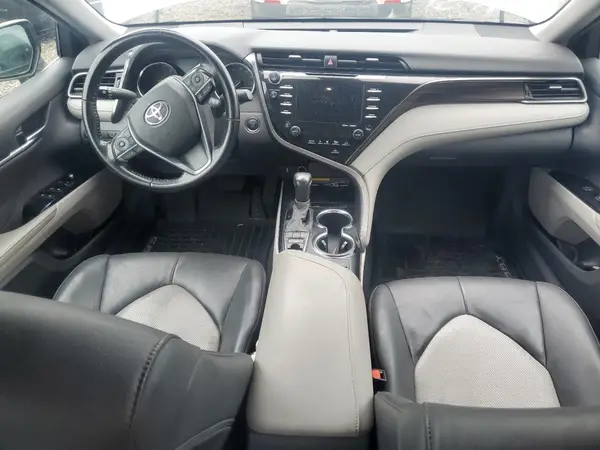 4T1F11AK7LU963225 2020 TOYOTA CAMRY - Image 8