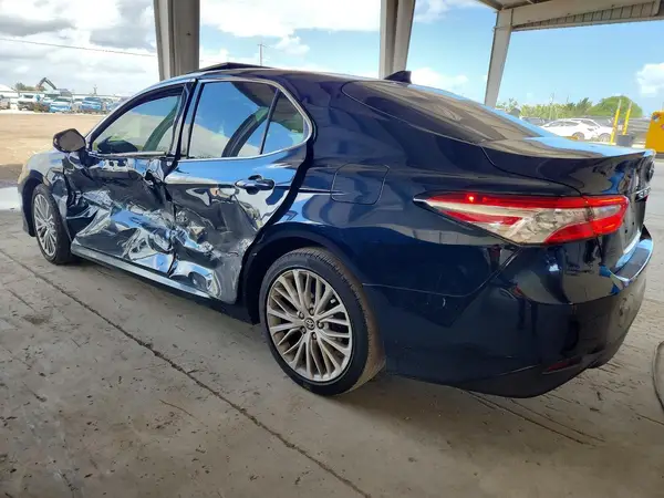4T1F11AK7LU984365 2020 TOYOTA CAMRY - Image 2