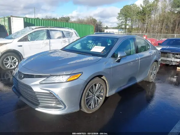 4T1F11AK7PU768697 2023 TOYOTA CAMRY - Image 2