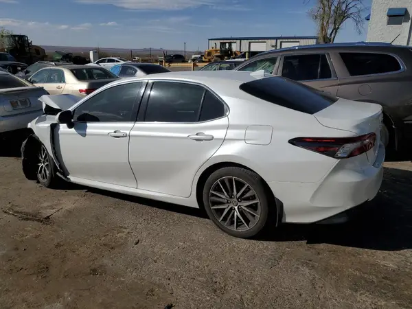 4T1F11AK7PU777447 2023 TOYOTA CAMRY - Image 2