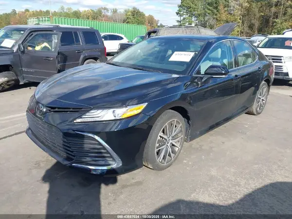 4T1F11AK7RU853154 2024 TOYOTA CAMRY - Image 2