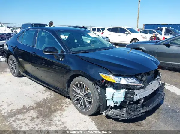 4T1F11AK7RU873310 2024 TOYOTA CAMRY - Image 1