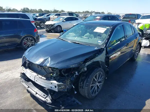 4T1F11AK7RU873310 2024 TOYOTA CAMRY - Image 2