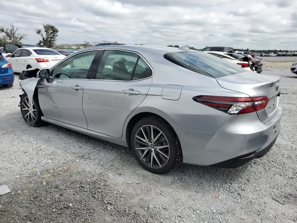 4T1F11AK7RU895016 2024 TOYOTA CAMRY - Image 2