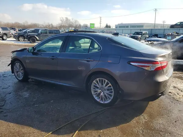 4T1F11AK8LU314257 2020 TOYOTA CAMRY - Image 2