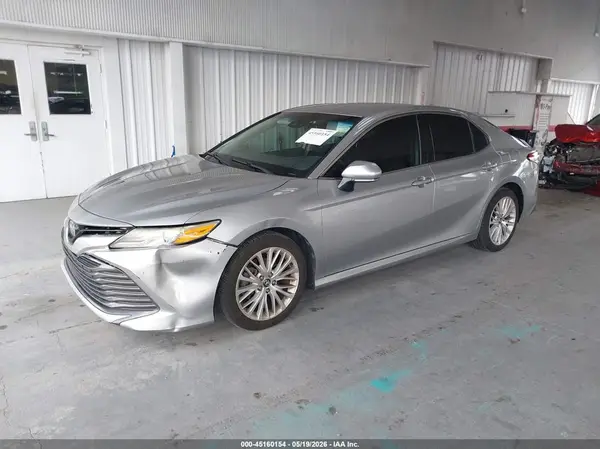 4T1F11AK8LU879513 2020 TOYOTA CAMRY - Image 2