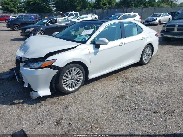 4T1F11AK8LU884078 2020 TOYOTA CAMRY - Image 2