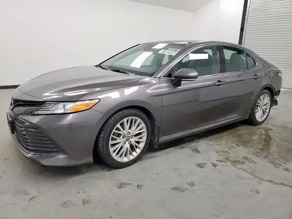 4T1F11AK8LU961158 2020 TOYOTA CAMRY - Image 1