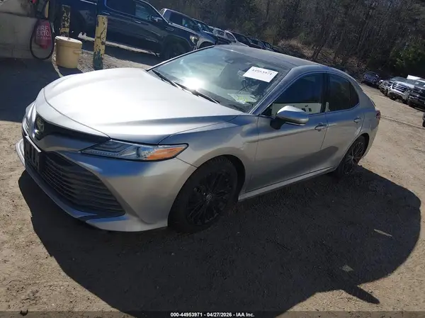4T1F11AK8LU972290 2020 TOYOTA CAMRY - Image 2