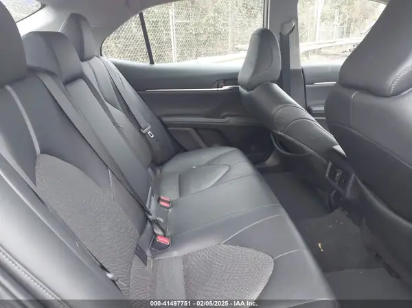 4T1F11AK8NU062593 2022 TOYOTA CAMRY - Image 8