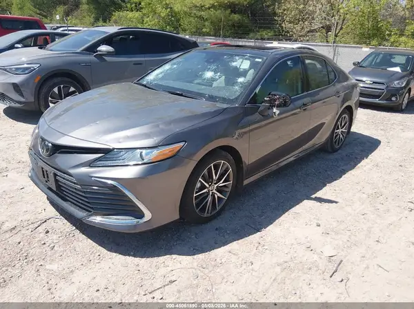 4T1F11AK8PU742786 2023 TOYOTA CAMRY - Image 2
