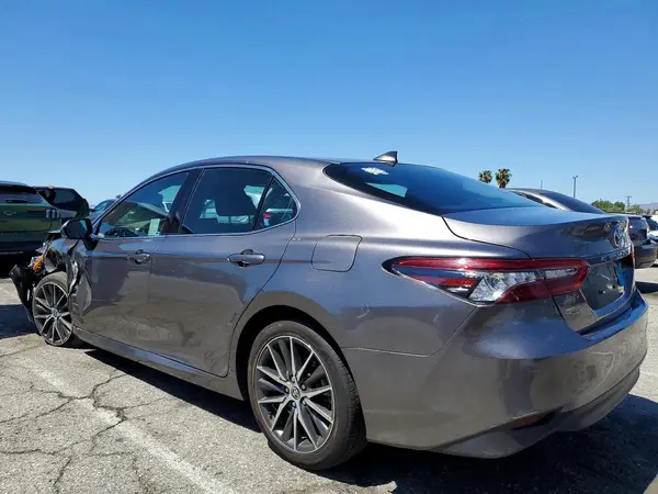 4T1F11AK8RU264193 2024 TOYOTA CAMRY - Image 2