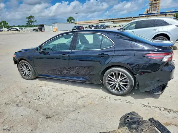 4T1F11AK8RU865958 2024 TOYOTA CAMRY - Image 2