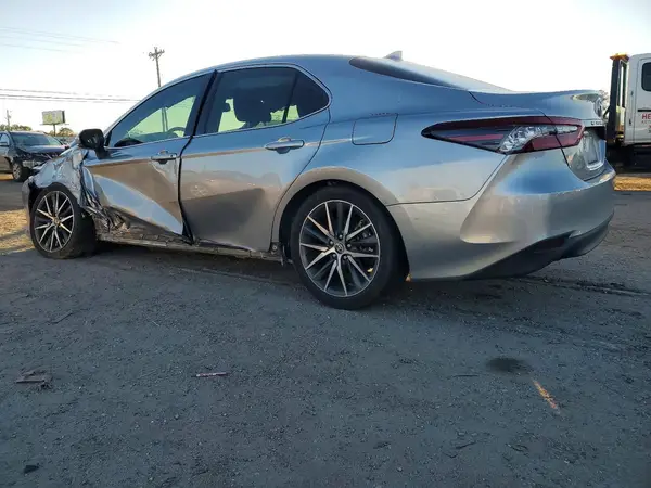4T1F11AK8RU886258 2024 TOYOTA CAMRY - Image 2