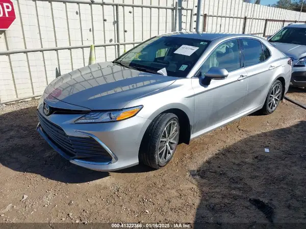 4T1F11AK8RU908176 2024 TOYOTA CAMRY - Image 2