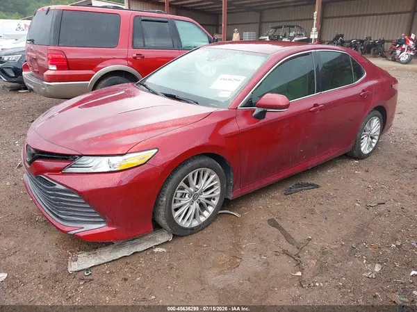 4T1F11AK9LU920005 2020 TOYOTA CAMRY - Image 2
