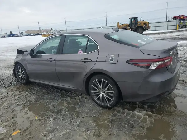 4T1F11AK9PU124764 2023 TOYOTA CAMRY - Image 2