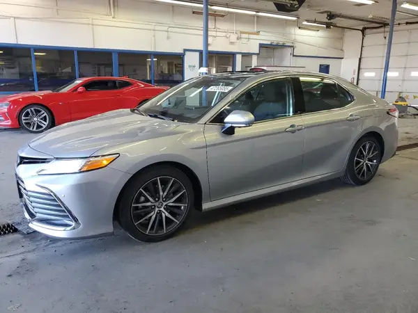 4T1F11AK9PU131682 2023 TOYOTA CAMRY - Image 1