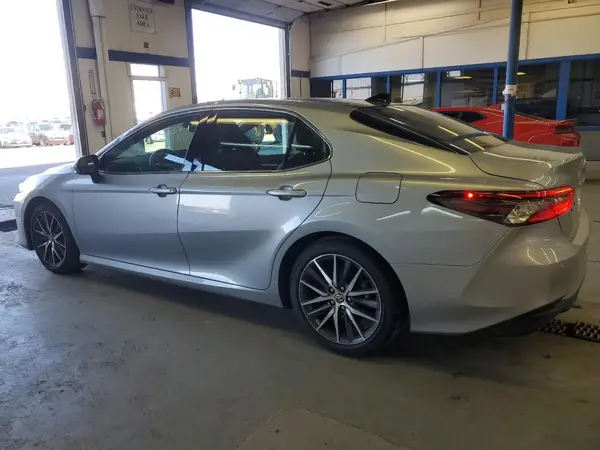 4T1F11AK9PU131682 2023 TOYOTA CAMRY - Image 2