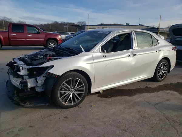 4T1F11AK9PU721915 2023 TOYOTA CAMRY - Image 1