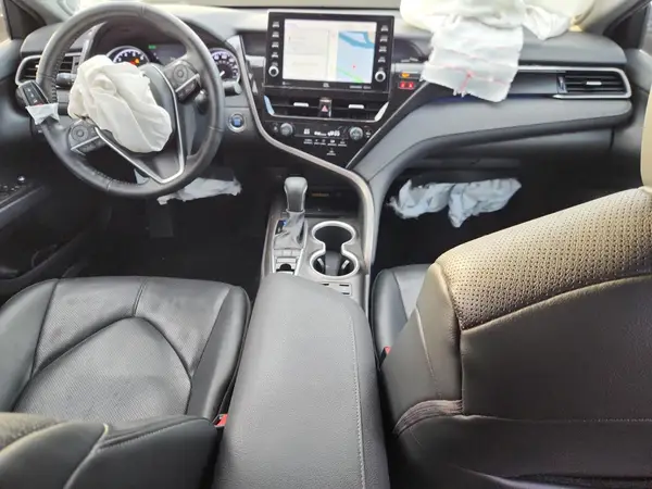 4T1F11AK9PU781015 2023 TOYOTA CAMRY - Image 8