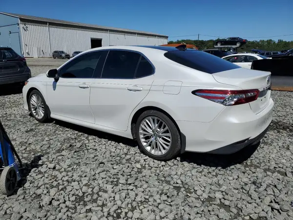 4T1F11AKXLU341122 2020 TOYOTA CAMRY - Image 2