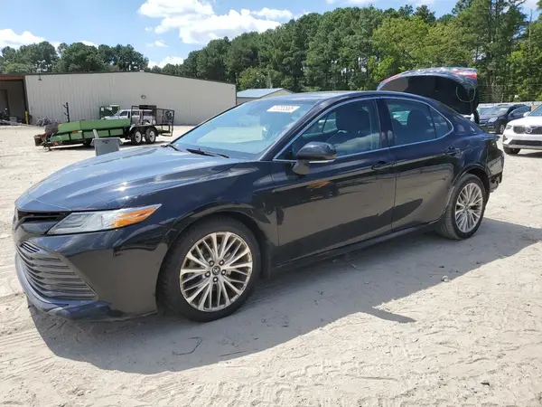 4T1F11AKXLU351634 2020 TOYOTA CAMRY - Image 1