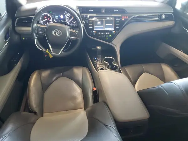 4T1F11AKXLU860655 2020 TOYOTA CAMRY - Image 8