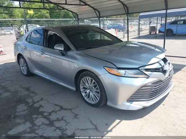 4T1F11AKXLU876581 2020 TOYOTA CAMRY - Image 1