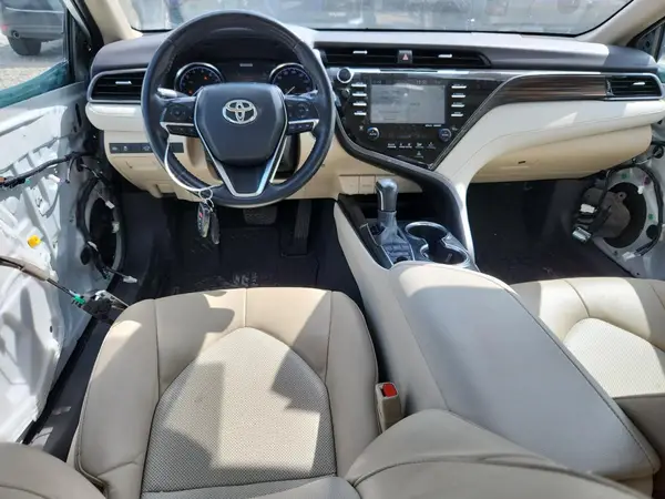 4T1F11AKXLU979130 2020 TOYOTA CAMRY - Image 8